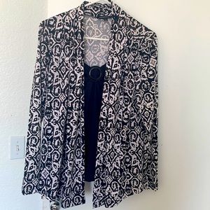 Medium multi long sleeve blouse